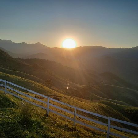 Chales Mirante Pedra Selada Visconde De Maua Ngoại thất bức ảnh